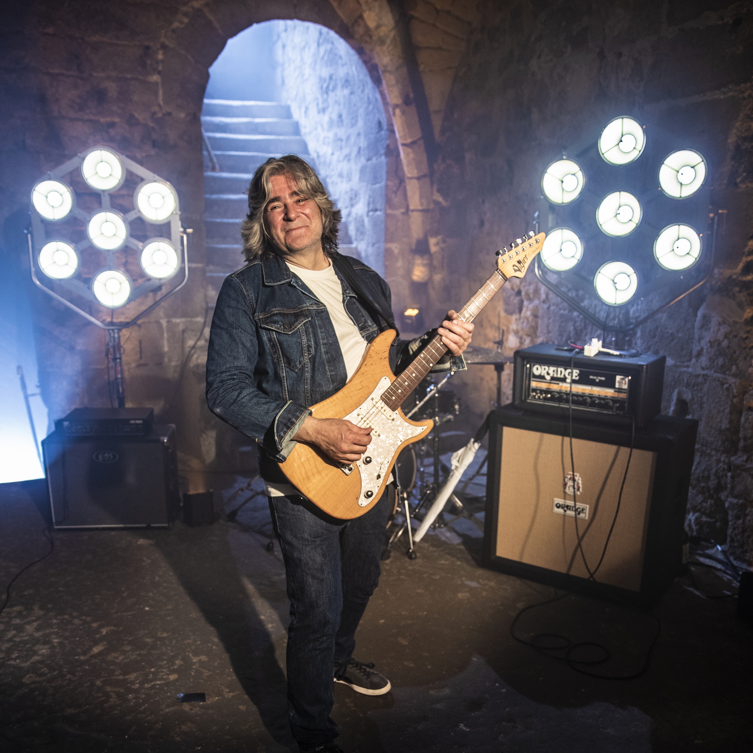 Patrice Vigier during the filming of the clip Little By Little